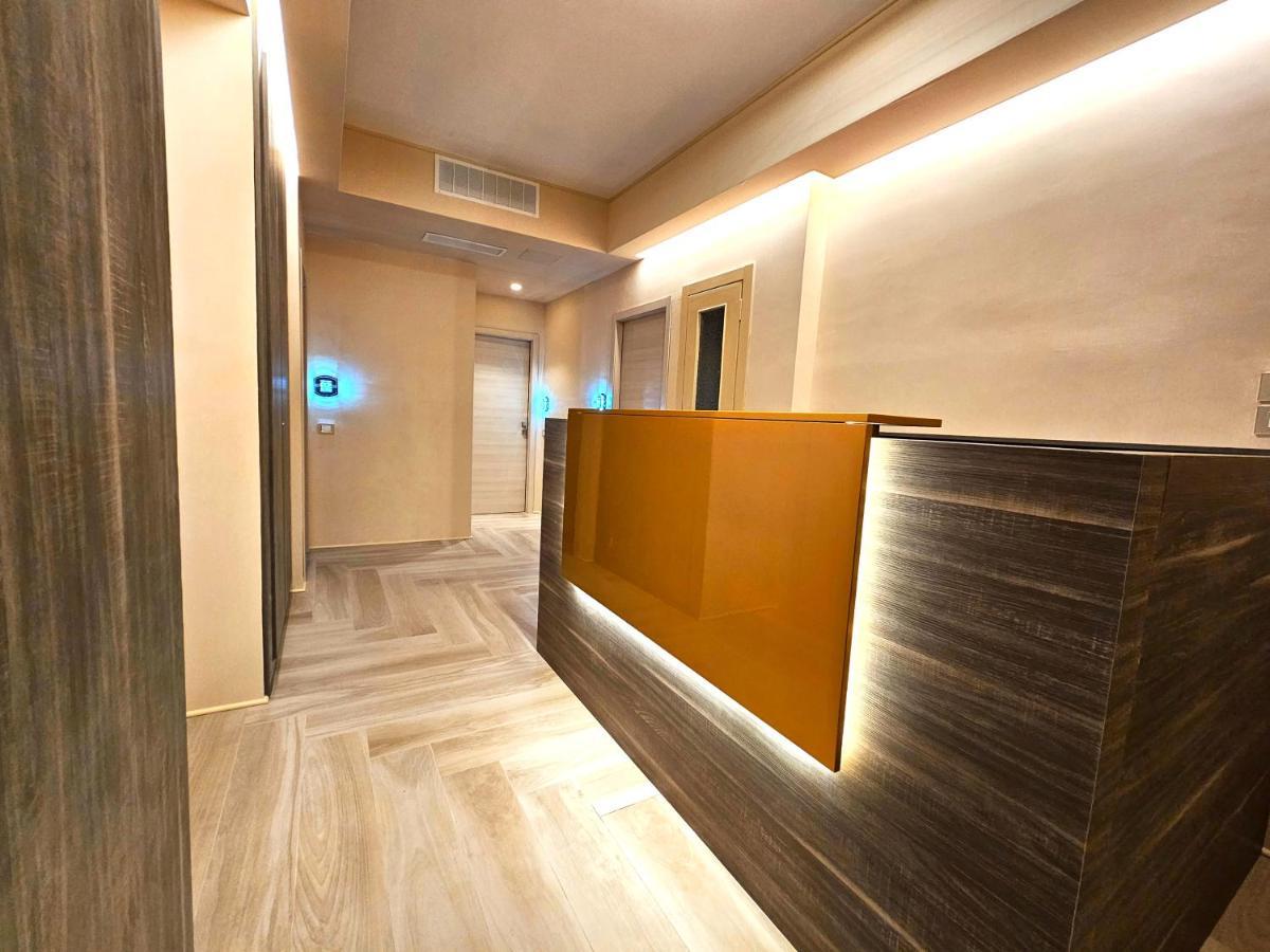 Astoria Supreme - Modern Boutique Suites Lecce Kültér fotó