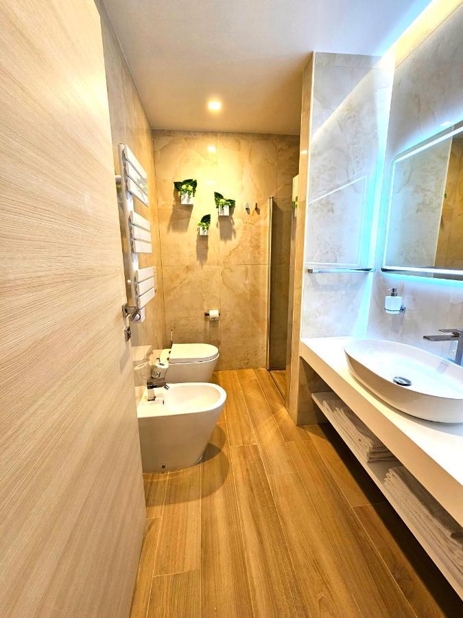 Astoria Supreme - Modern Boutique Suites Lecce Kültér fotó